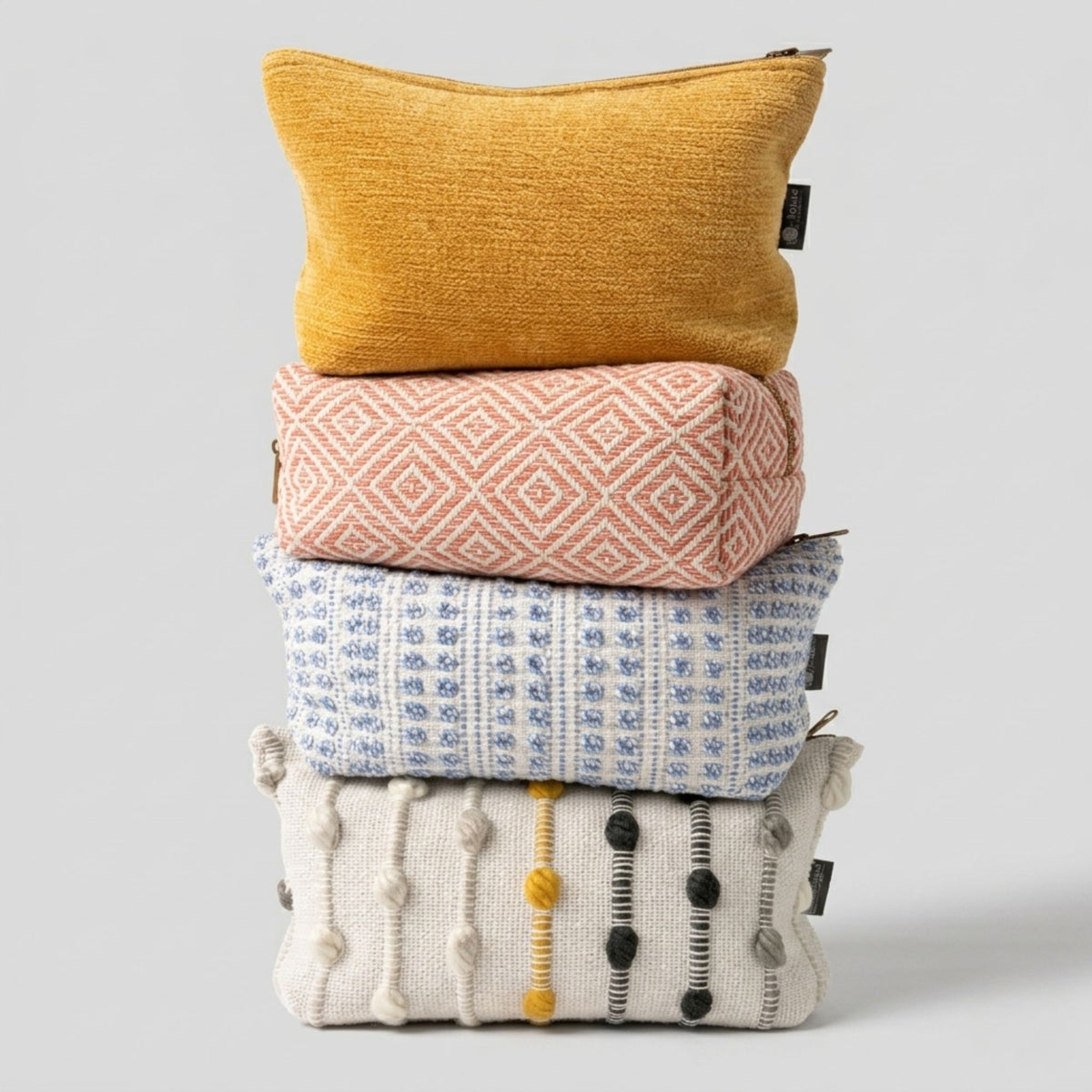 Nomad Sari Indian Jacquard Toilettas  - Moonlit Weave