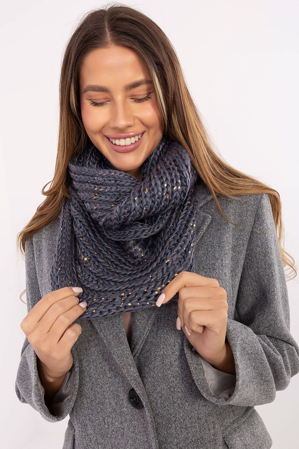  Loop Shawl model 220375 Factory Price 