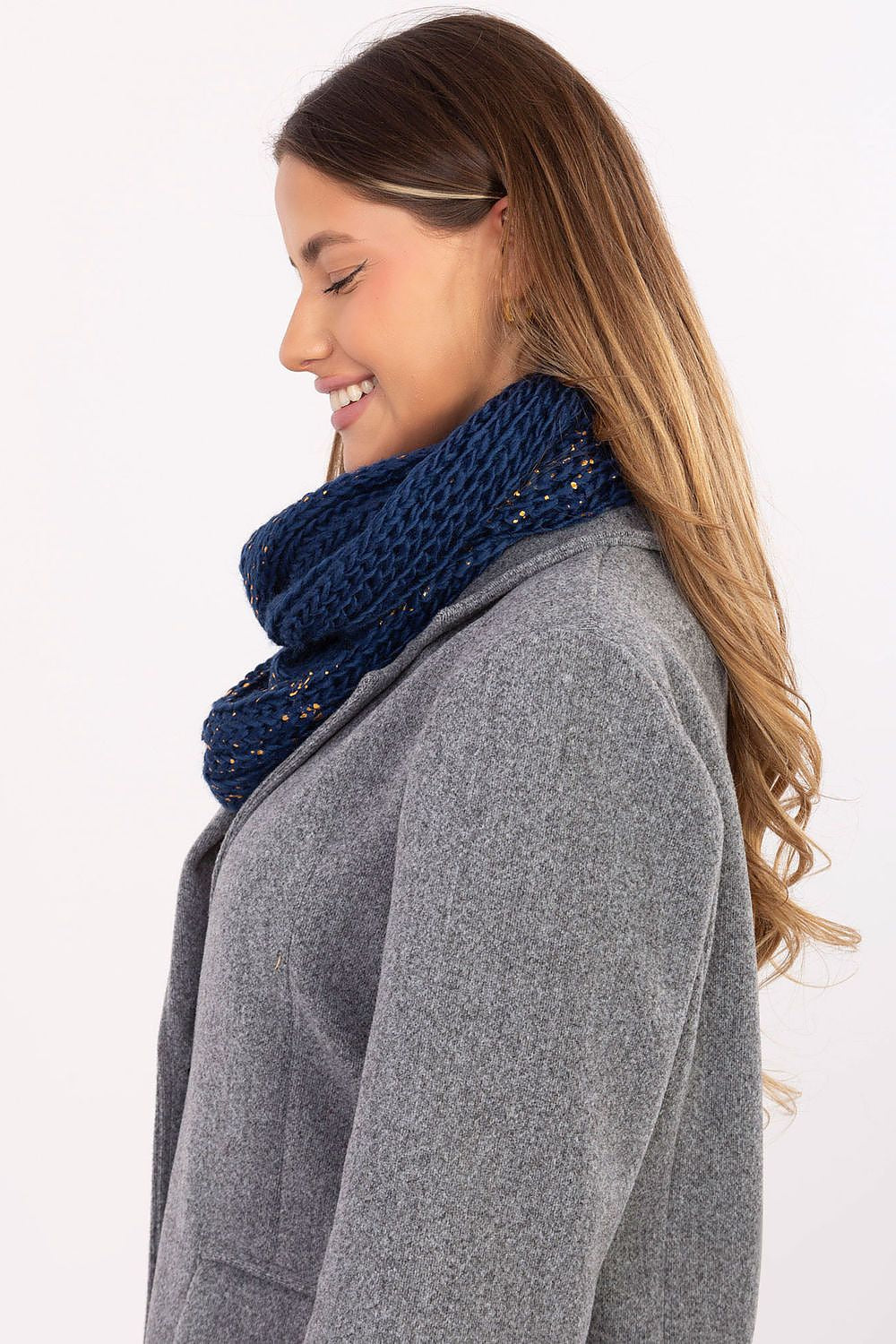  Loop Shawl model 220378 Factory Price 