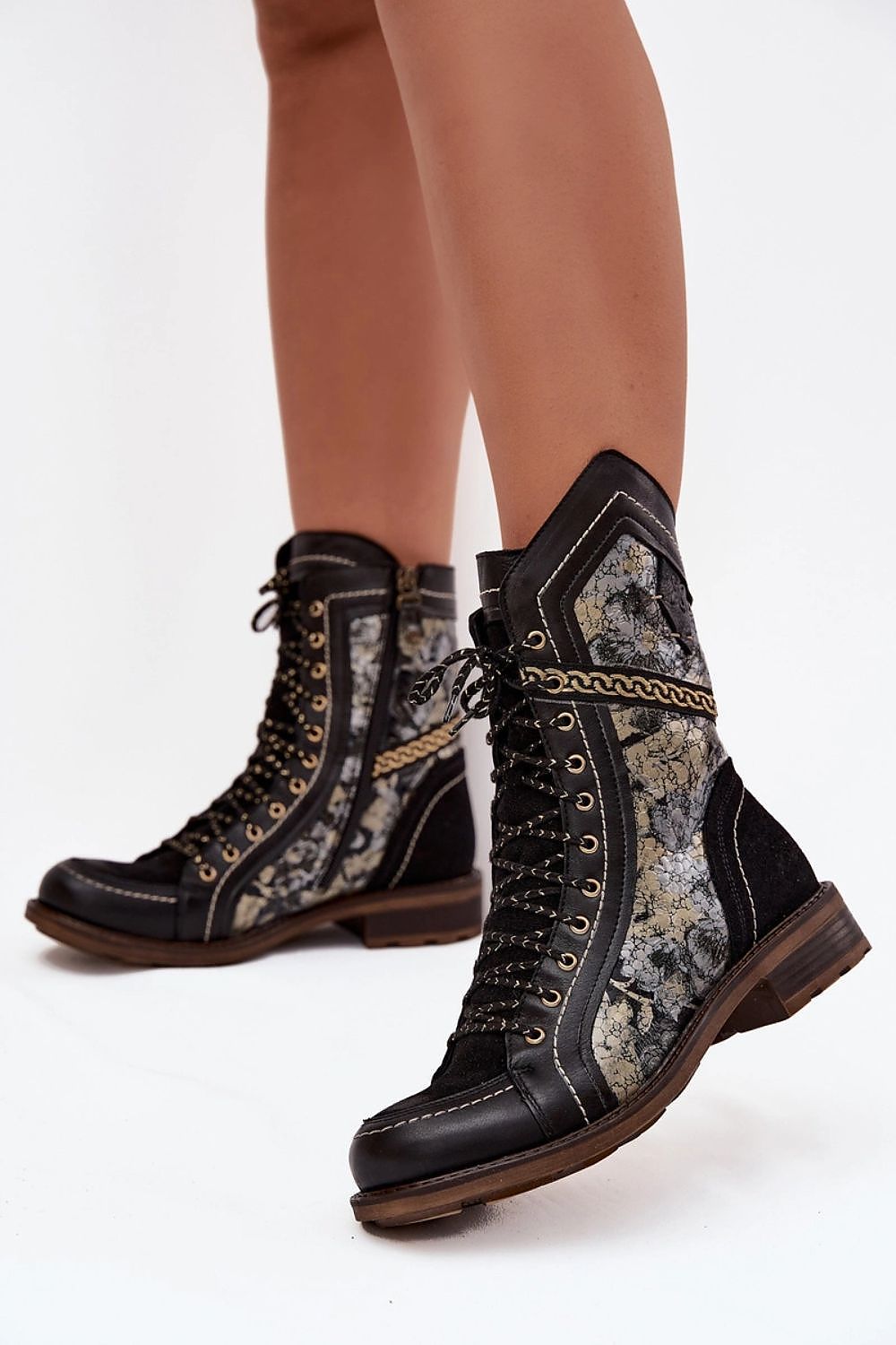 Laarsjes model 222951 Step in style 