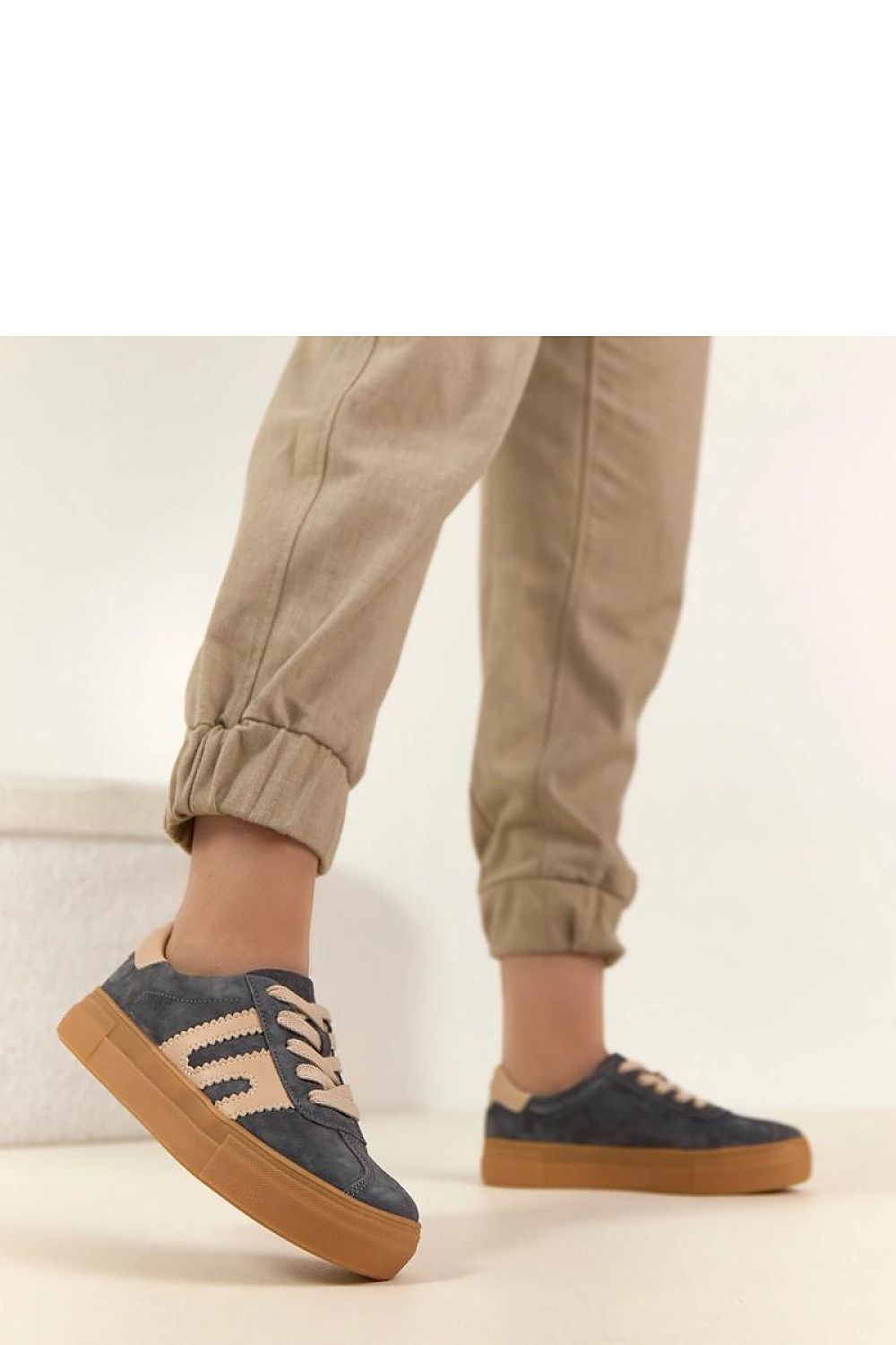  Sportchoenen op een platform model 224963 Solea 