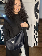 Hobo Bag Heart - Black