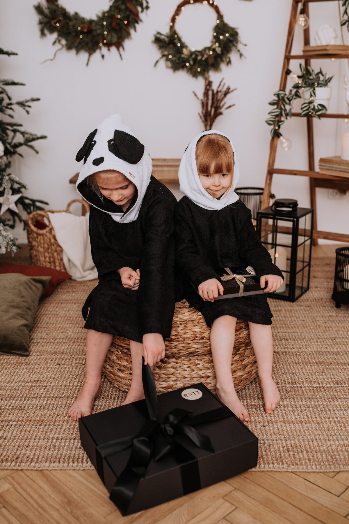 Lange mouwen Poncho Panda voor kinderen (maat 122-150)