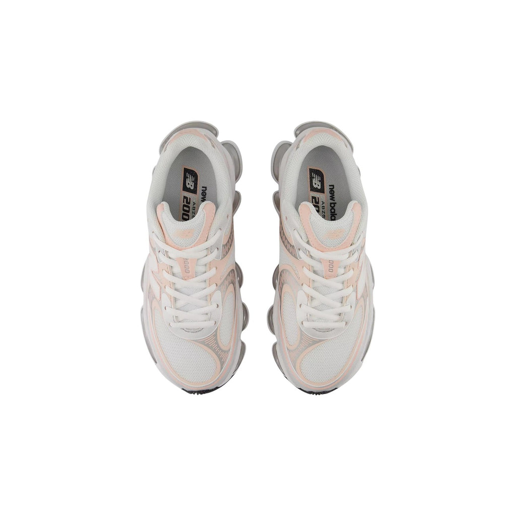 New Balance Women Sneakers