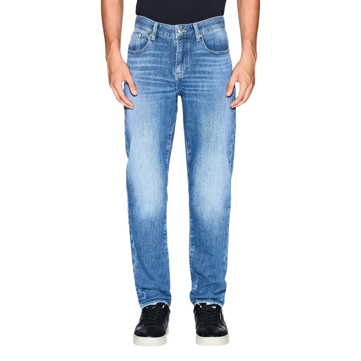 Armani Exchange herenjeans blauw rits en knopen