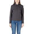 Blauer. Jack Dames