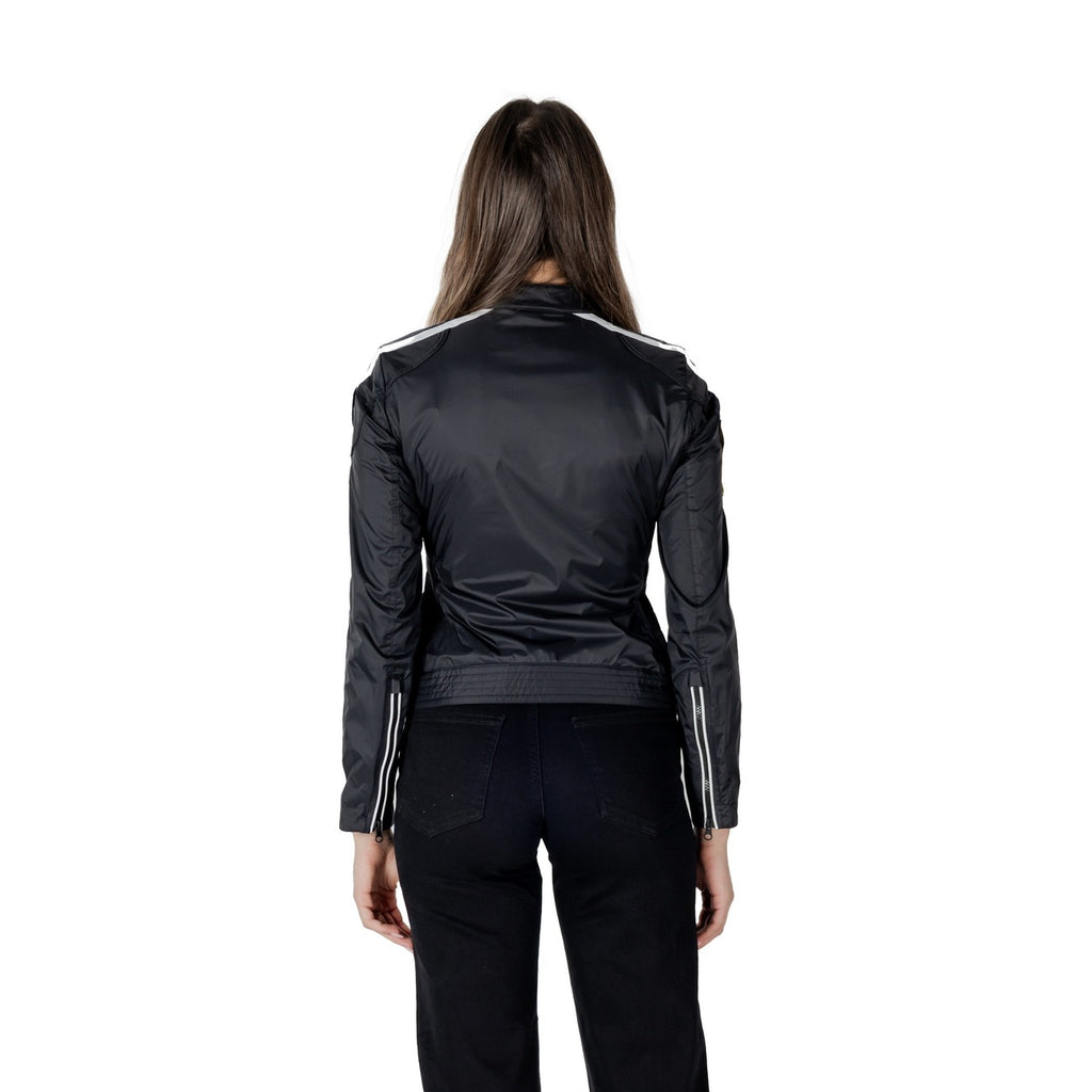 Blauer. Jack Dames